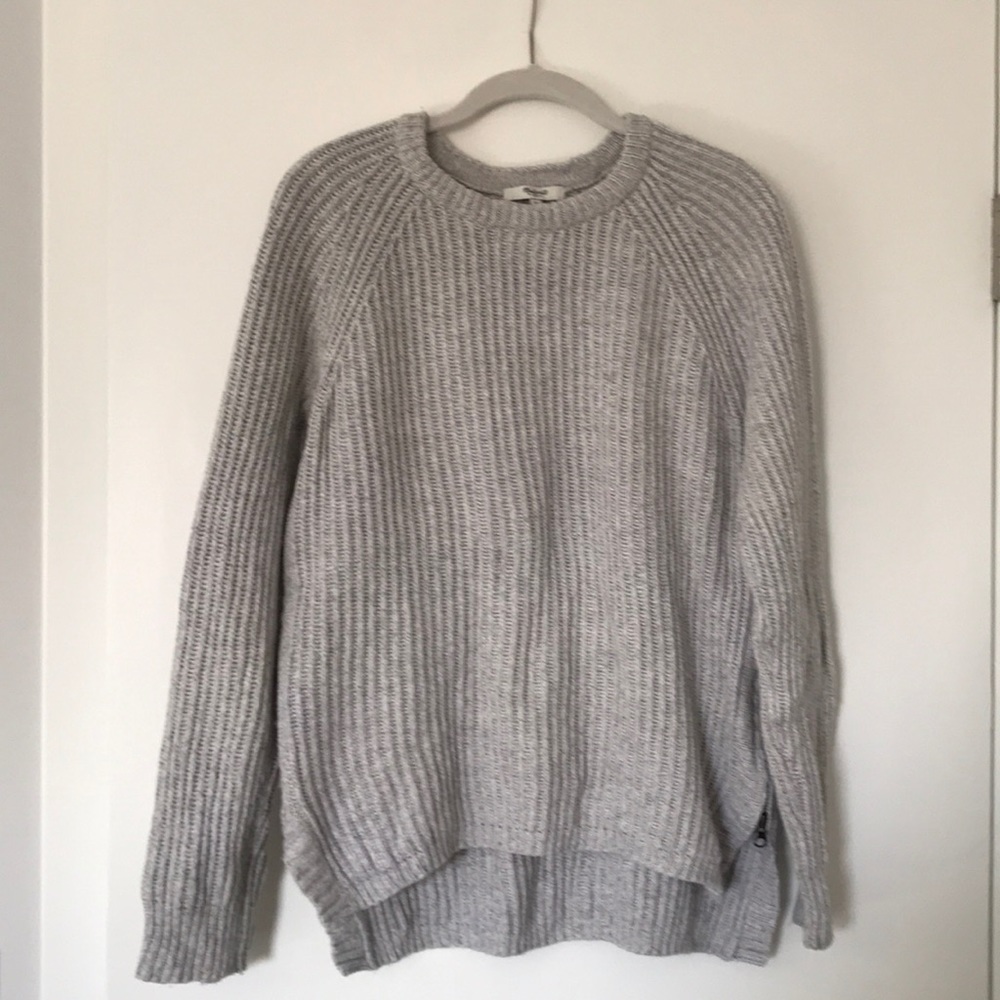 Madewell gray sweater size Medium